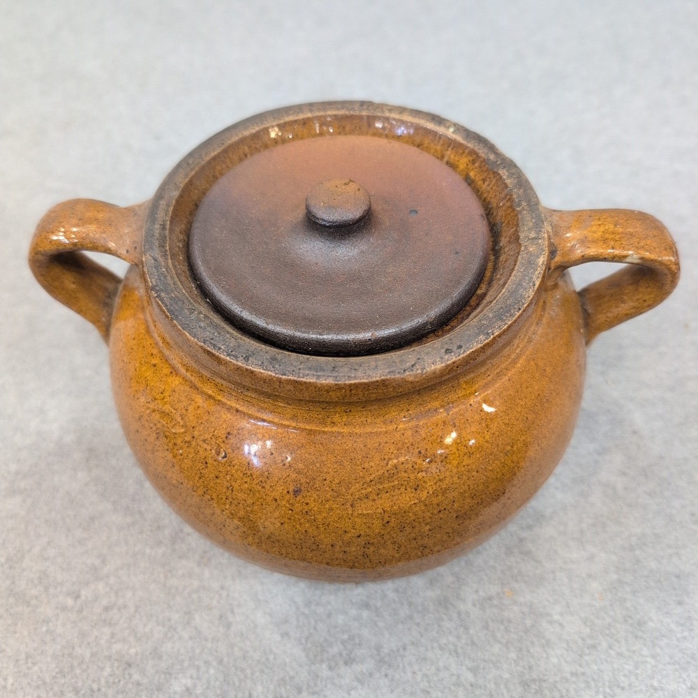 Antique Brown Glazed Stoneware Bean Pot with Lid Ribbed Base Dual Handles - Picture 2 of 7